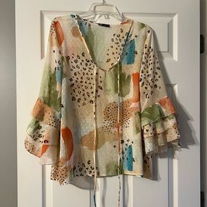 Cute leopard top! NWOT